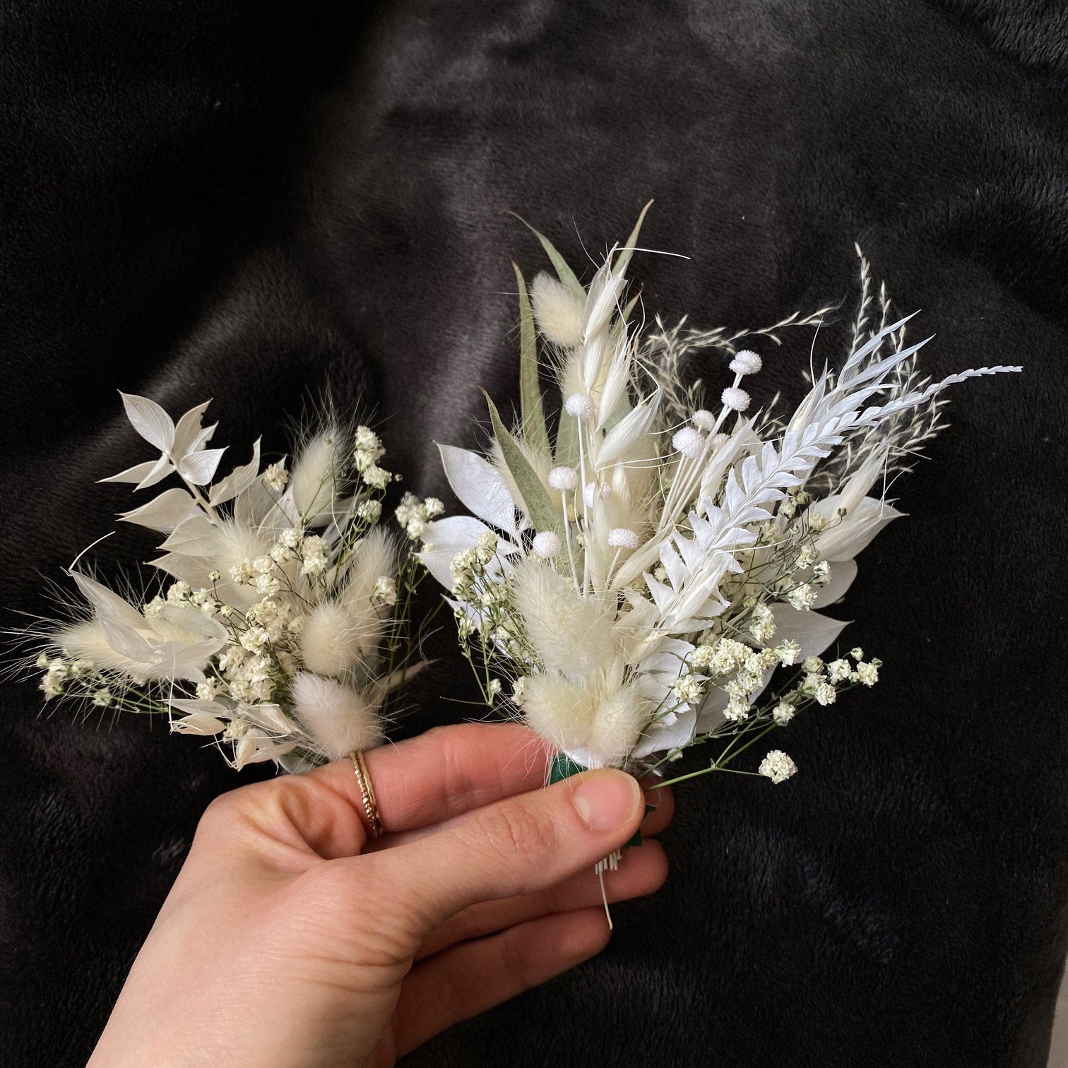 hiddenbotanicsweddings Buttonholes/Boutonnieres White Bunny Tail and Fern Boutonnieres / Lapel Pin For Men / Groom Pin / Boho Boutonniere / Groom Boutonniere